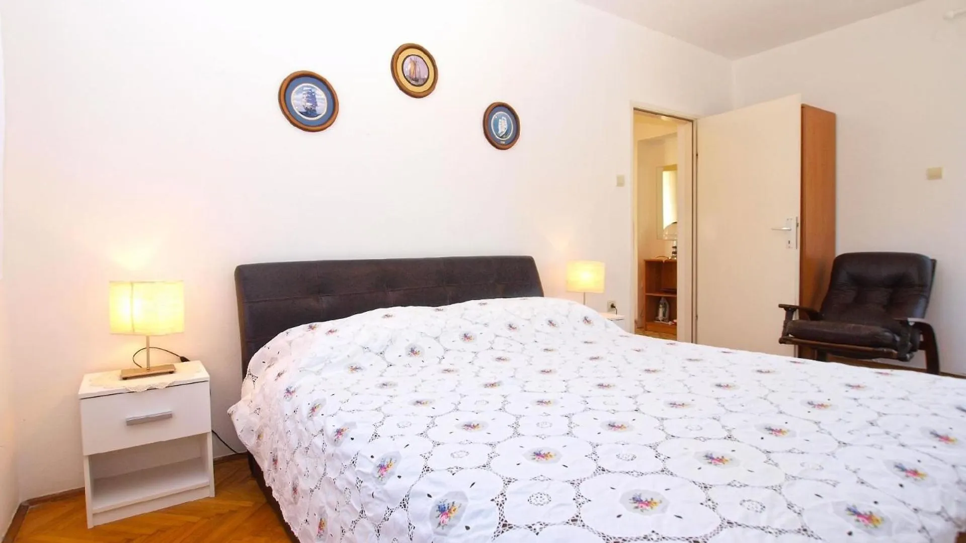 Ferienhaus Mit Privatpool Fuer 3 Personen Ca 60 Qm In Banjole, Istrien Istrische Riviera Banjole